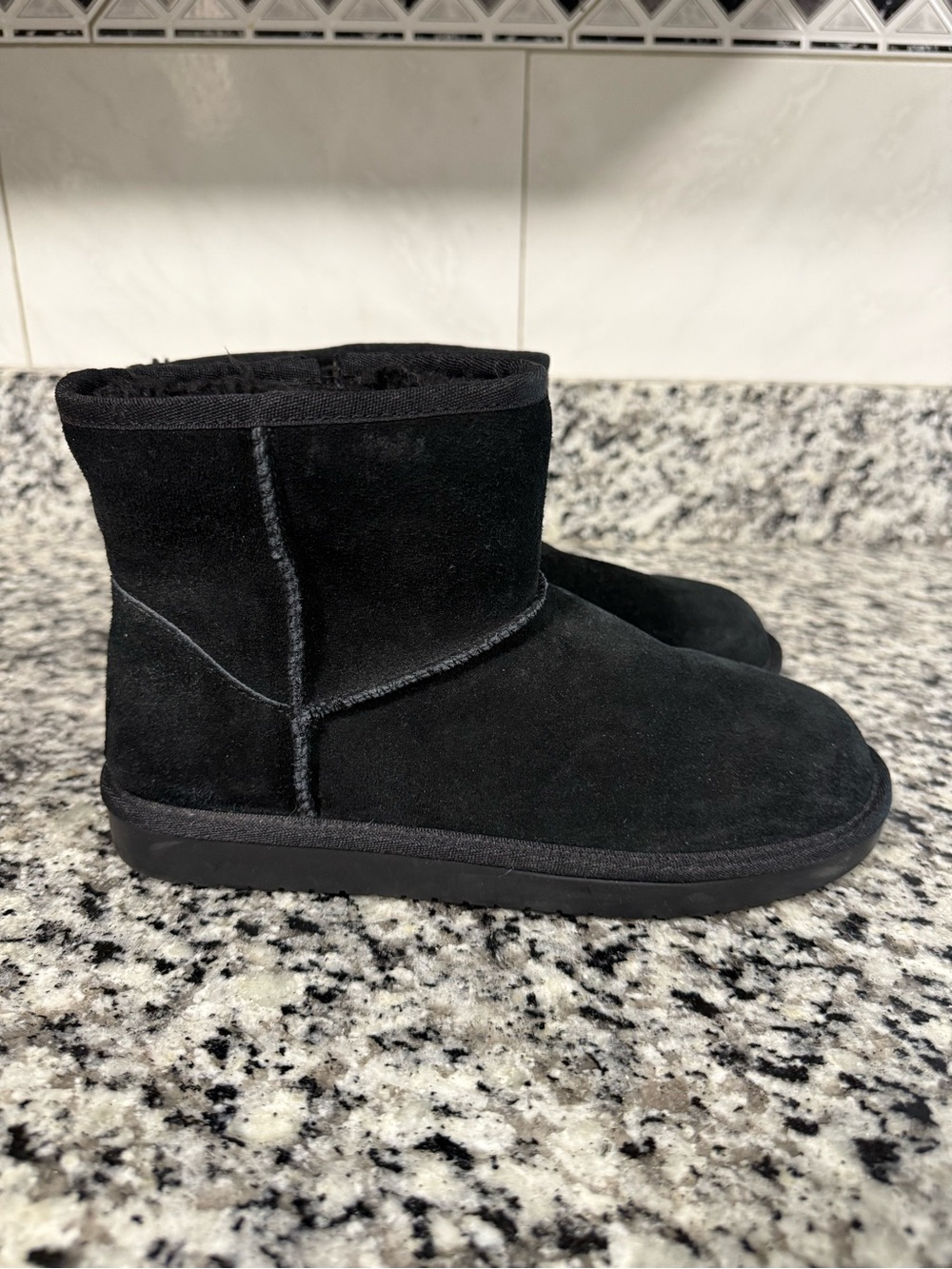 Koolaburra By Ugg Short Black Boots